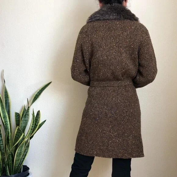 𝅺Y2K Coat - Picture 2 of 4